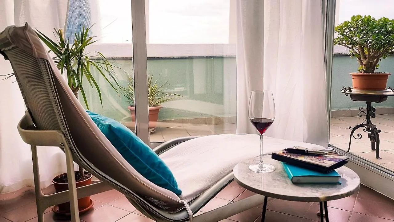City Life Sky Apartment- Mico- Breathtaking Penthouse Milan Italy